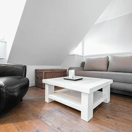 Frisian Pearl In The Friesengut 4*